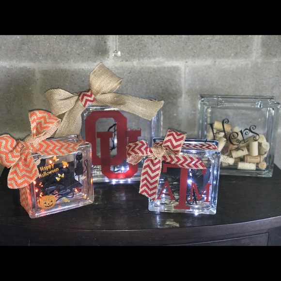 Decorative Block - Picture 1 of 3